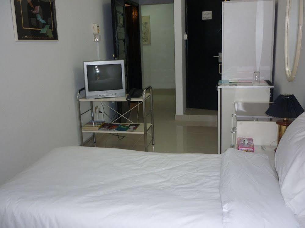 Qurum Beach Hotel Μουσκάτ Εξωτερικό φωτογραφία